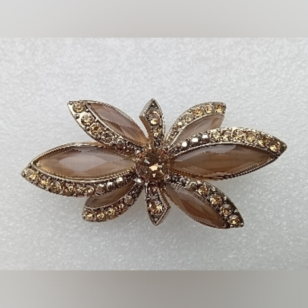Gold-Tone Brown Champayne Crystal Floral Brooch - Brand Monet